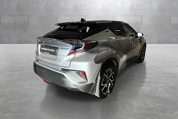 Toyota C-Hr 2017 photo 5