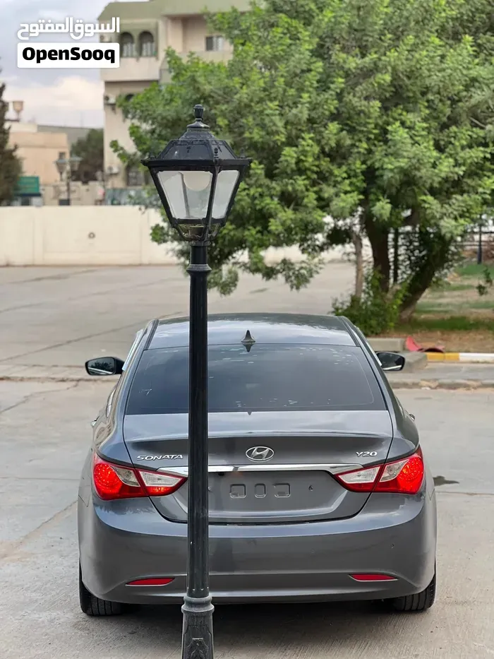 Hyundai Sonata 2010 photo 3