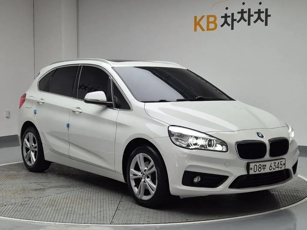 BMW 2 Series 2018 photo 4