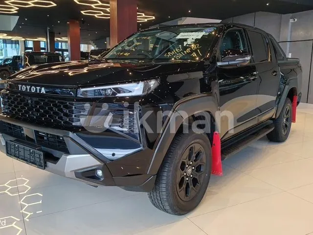 Toyota Hilux 2026 photo 2