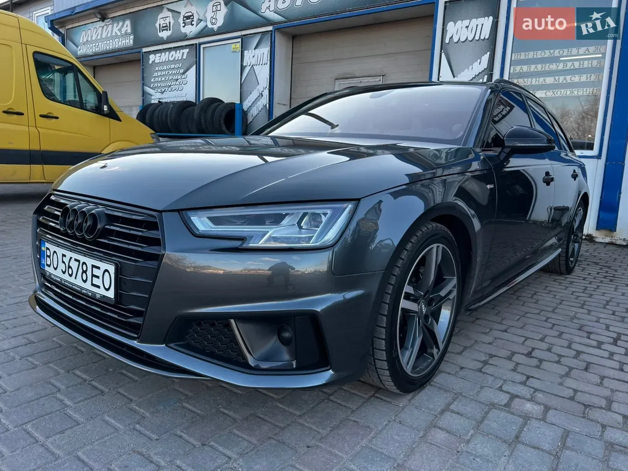Audi A4 2019 photo 3