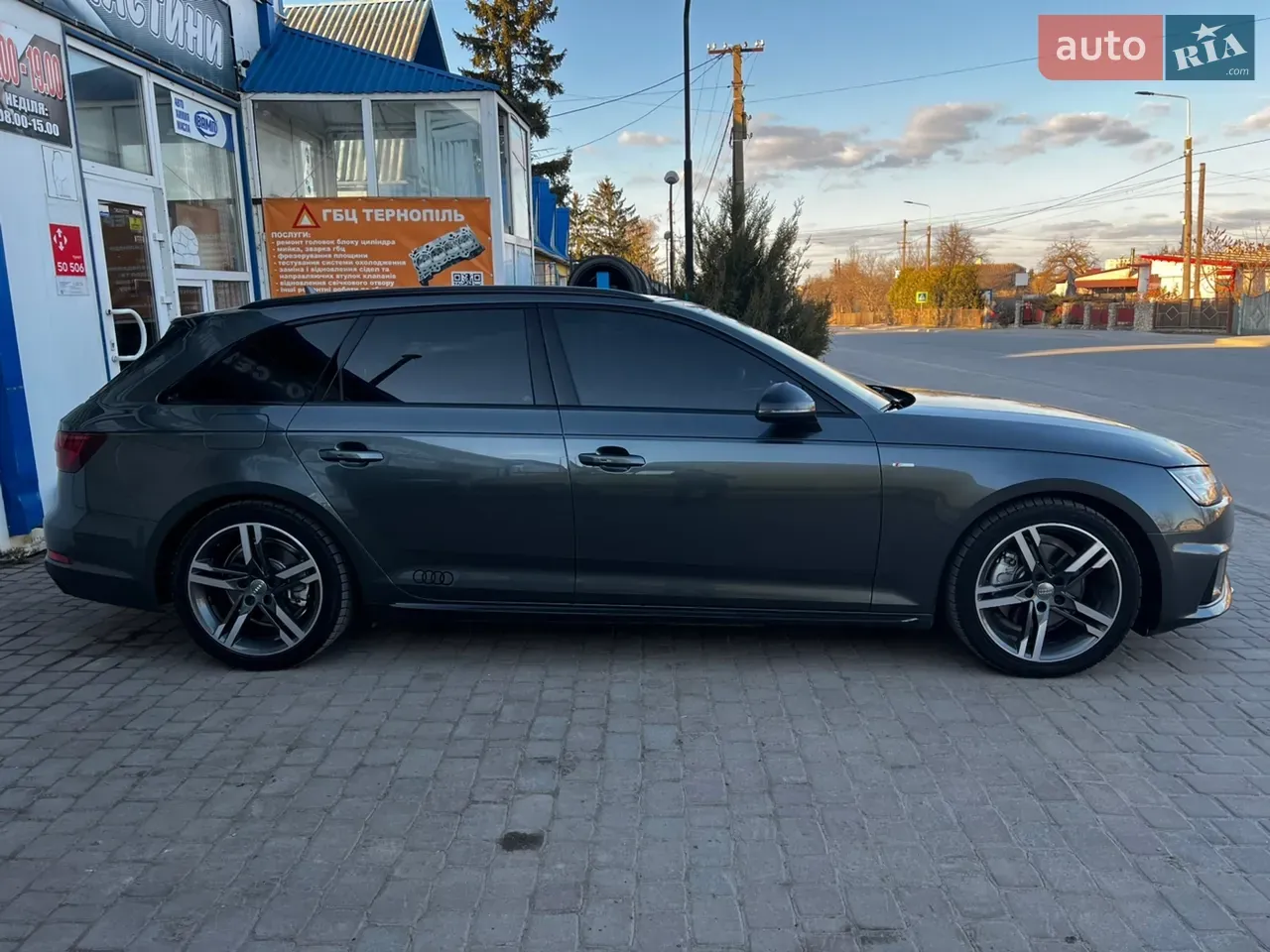 Audi A4 2019 photo 5