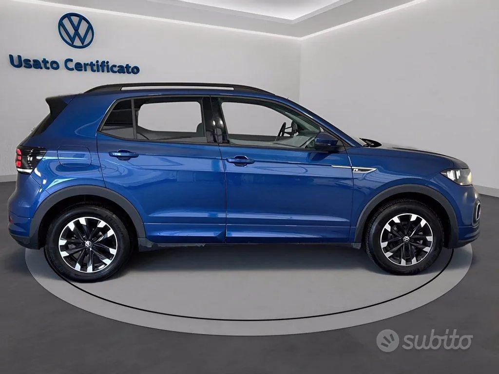 Volkswagen T-Cross 2023 photo 2