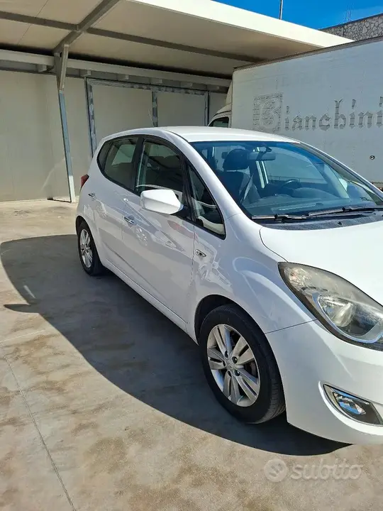 Hyundai Ix20 2014 photo 2