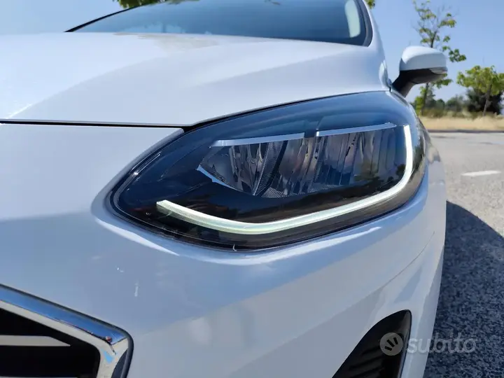Ford Fiesta 2023 photo 3