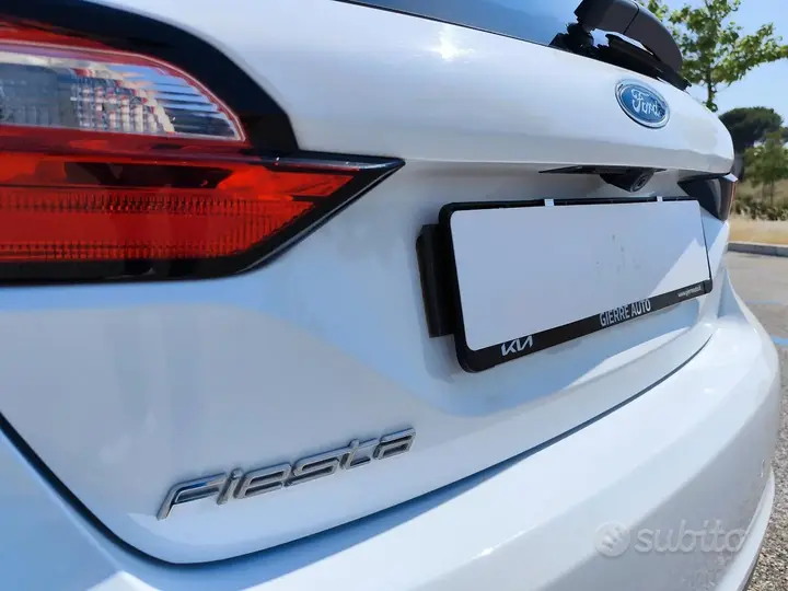 Ford Fiesta 2023 photo 2