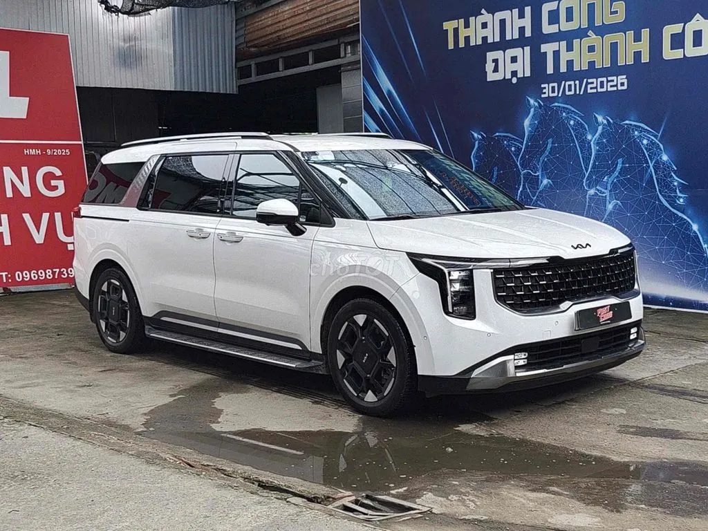 Kia Carnival 2025 photo 2