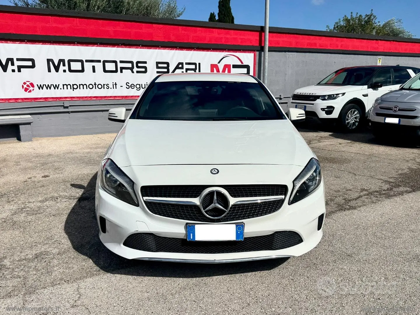Mercedes-Benz A 180 2017 photo 2