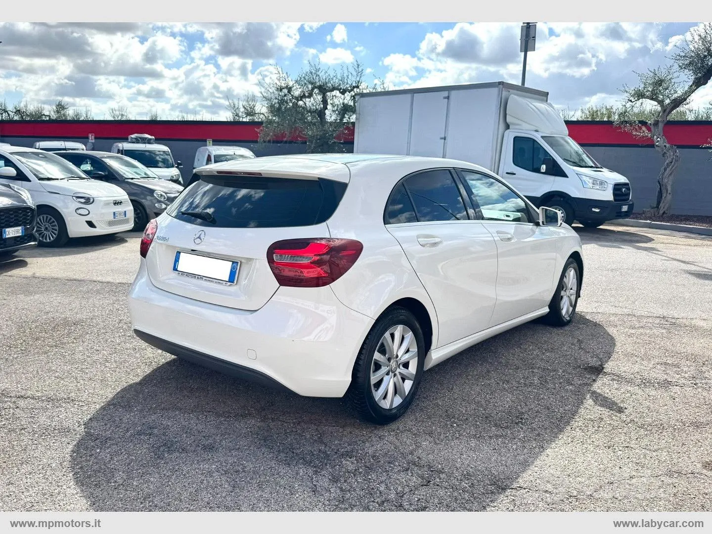 Mercedes-Benz A 180 2017 photo 5