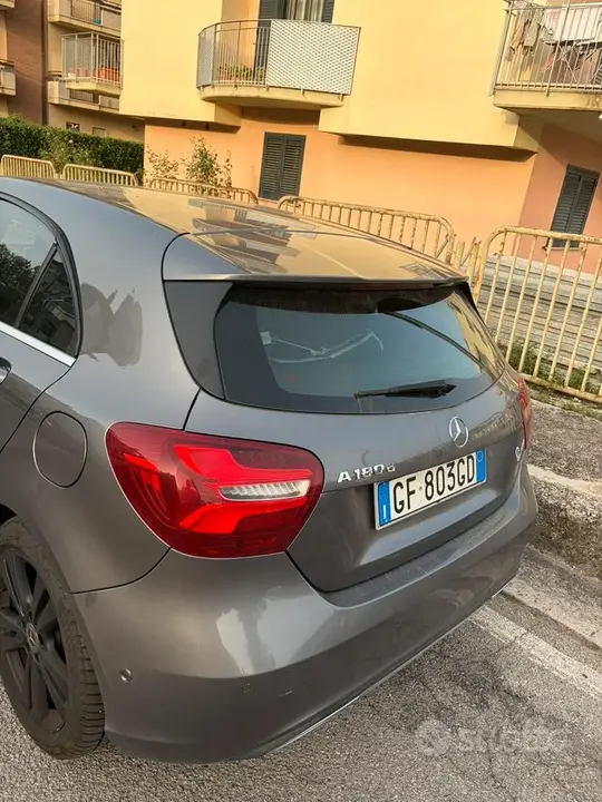 Mercedes-Benz A 2021 photo 5