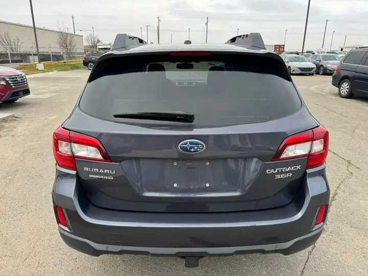 Subaru Outback 2015 photo 5