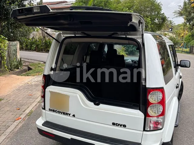 Land Rover Discovery 2012 photo 4