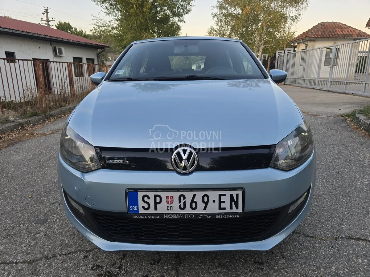 Volkswagen Polo 2010 photo 2