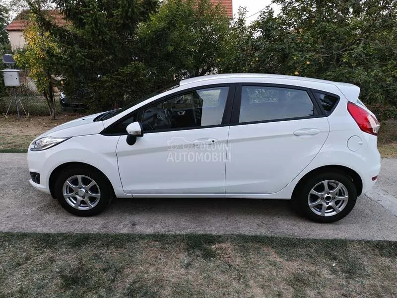 Ford Fiesta 2016 photo 4