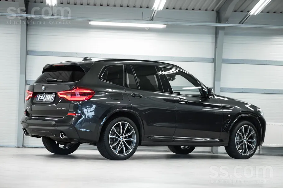 BMW X3 2018 photo 3