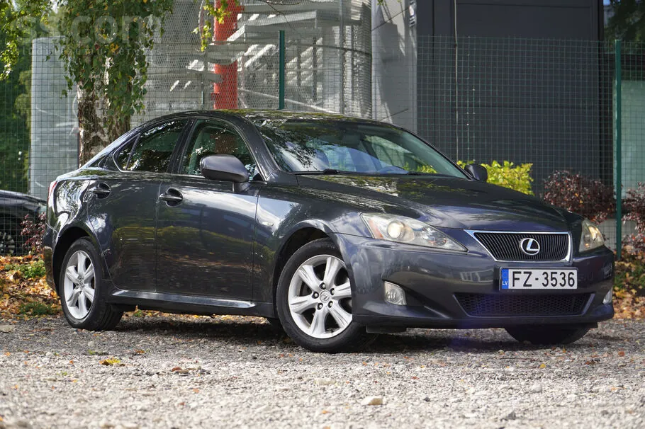 Lexus Is 2006 photo 5