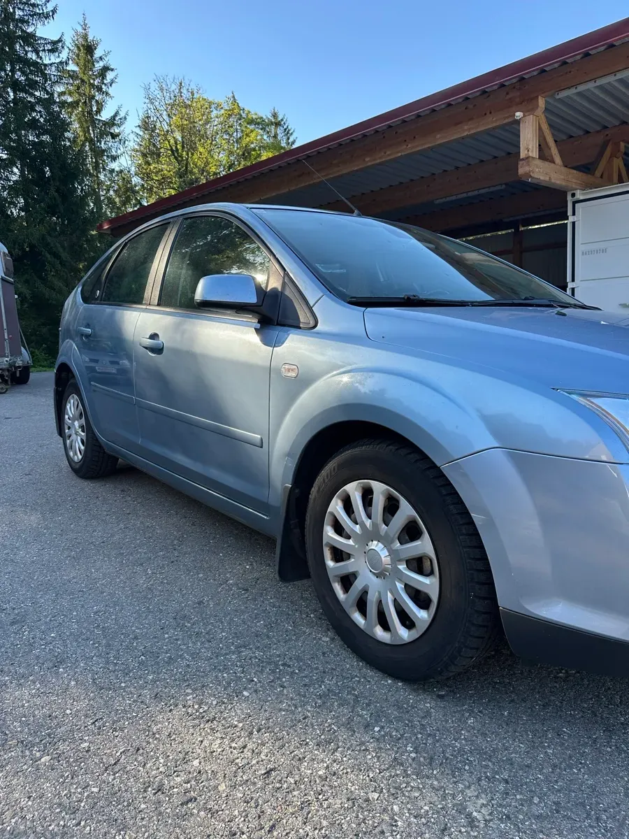 Ford Focus 2006 photo 3