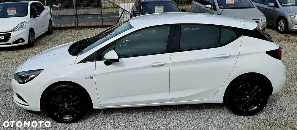 Opel Astra 2016 photo 2