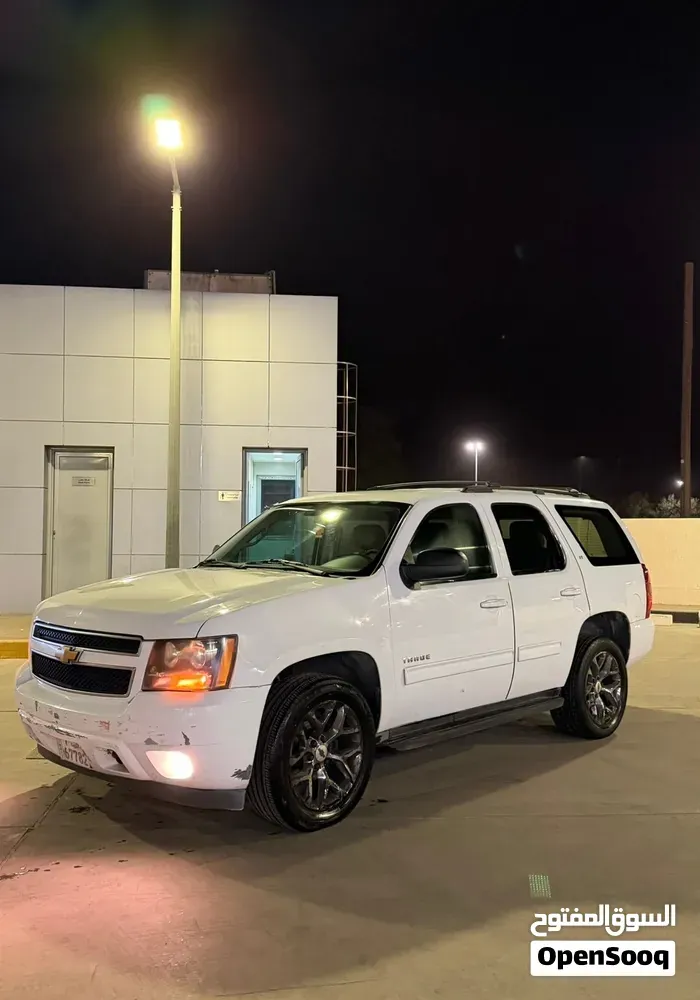 Chevrolet Tahoe 2012 photo 3