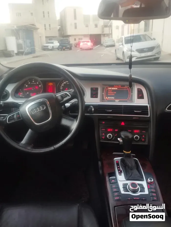 Audi A6 2010 photo 3