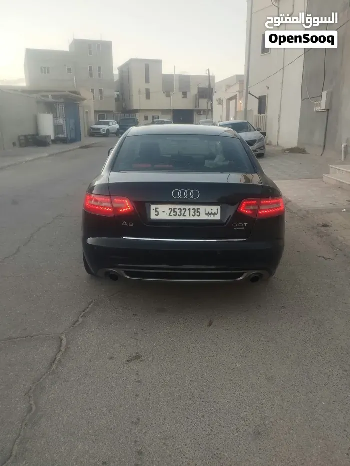 Audi A6 2010 photo 2
