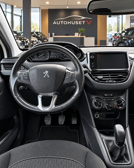 Peugeot 208 2017 photo 4