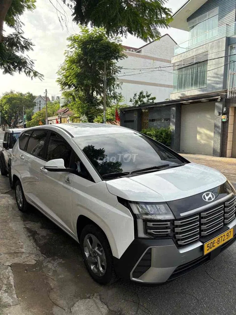 Hyundai Stargazer 2026 photo 2