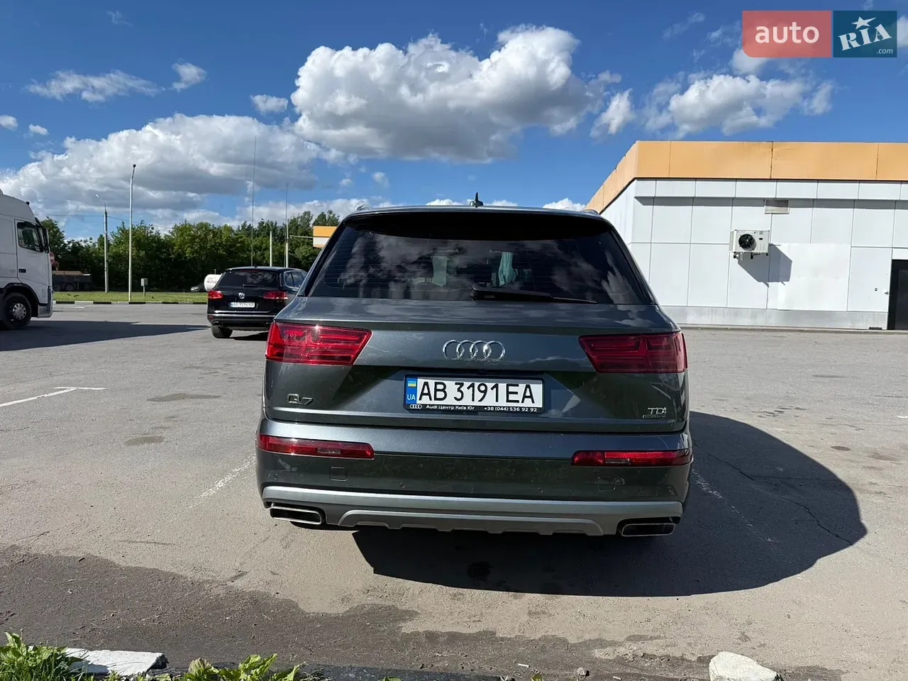 Audi Q7 2015 photo 5