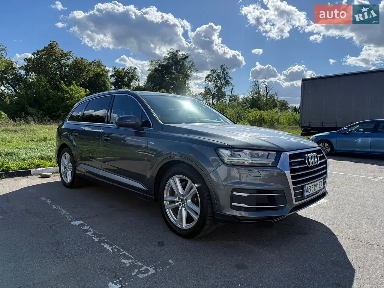 Audi Q7 2015 photo 3