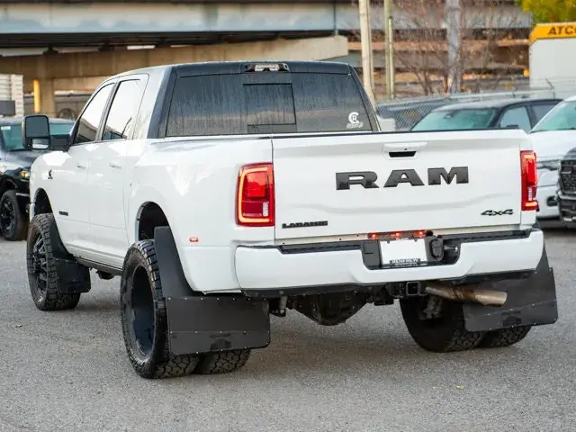 Ram 3500 Laramie 2026 photo 4