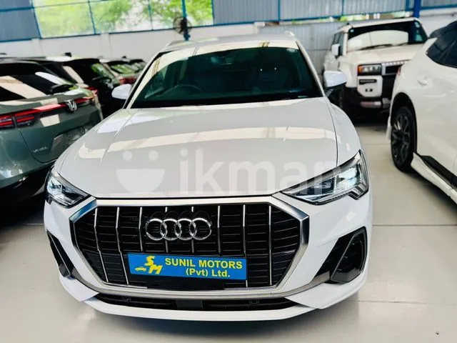 Audi Q3 2024 photo 2