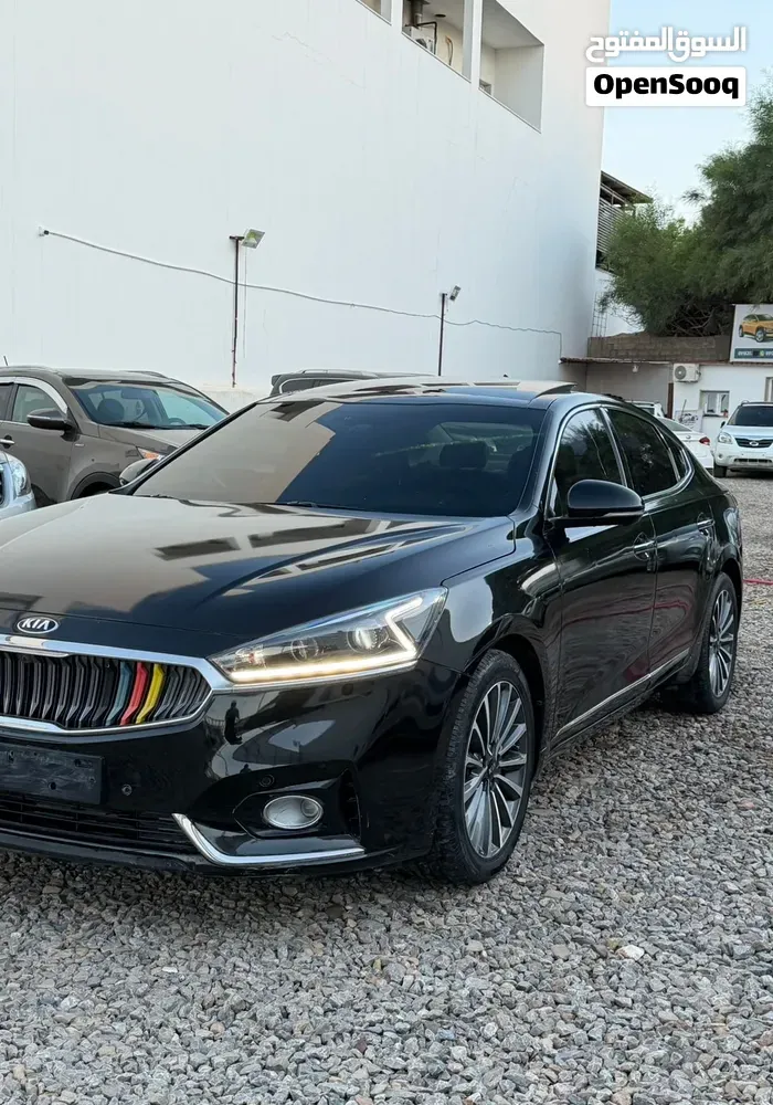 Kia Cadenza 2018 photo 3