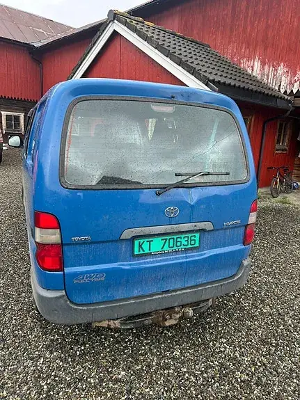 Toyota Hiace 2006 photo 5