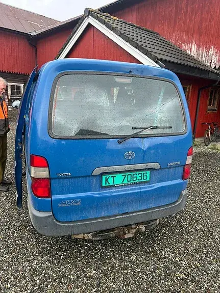 Toyota Hiace 2006 photo 3