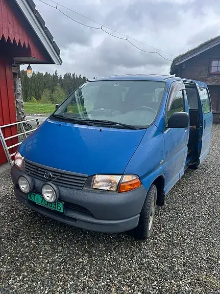 Toyota Hiace 2006 photo 4