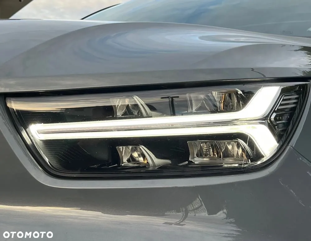 Volvo Xc 40 2022 photo 4