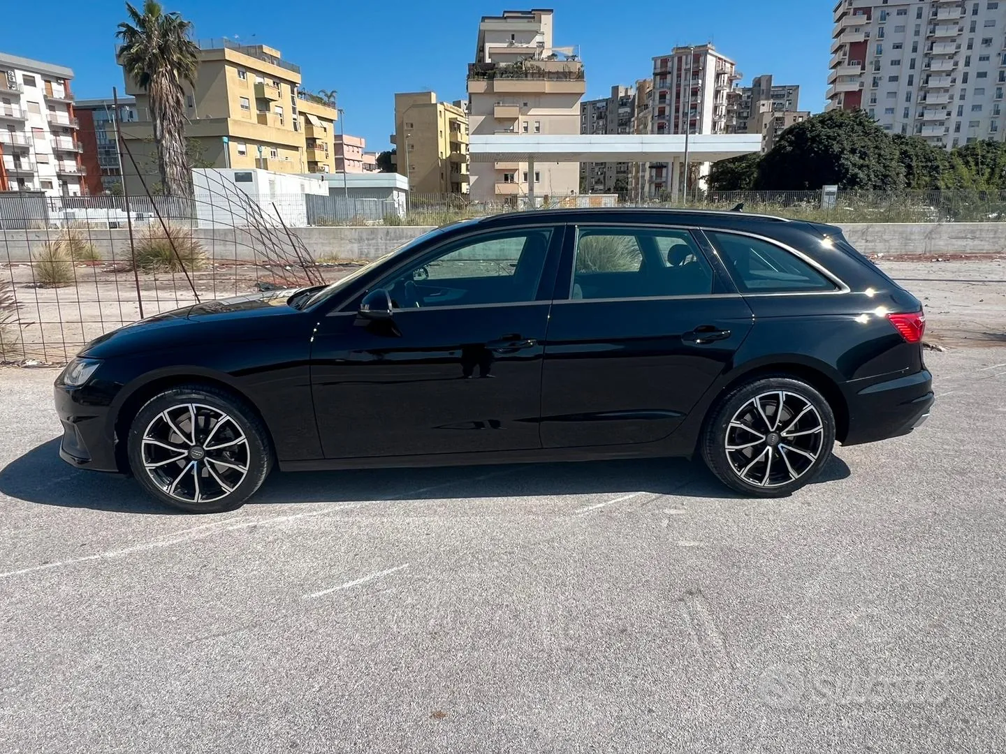 Audi A4 Avant 2020 photo 2