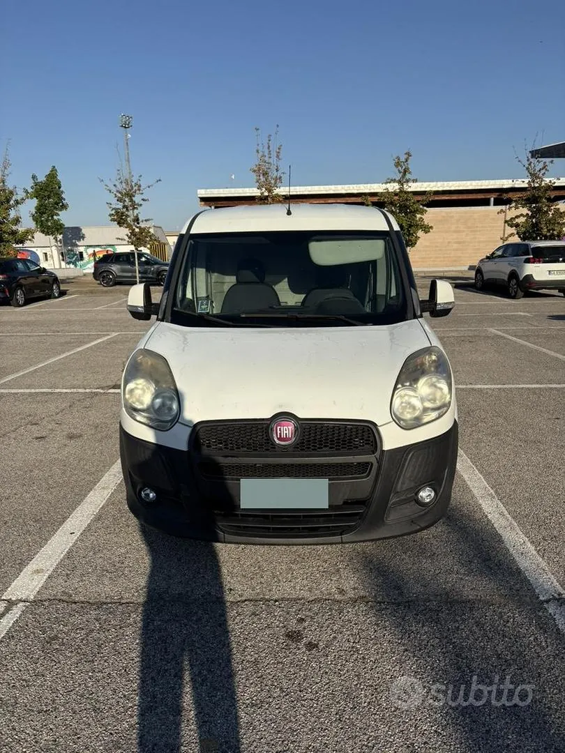 Fiat Doblò 2013 photo 2