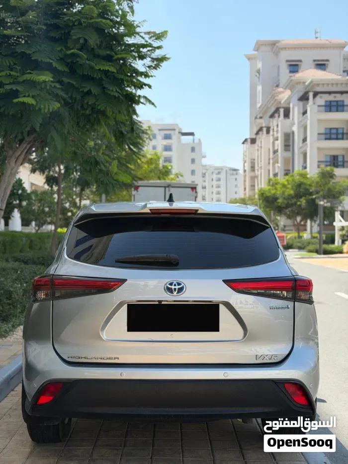 Toyota Highlander 2023 photo 4