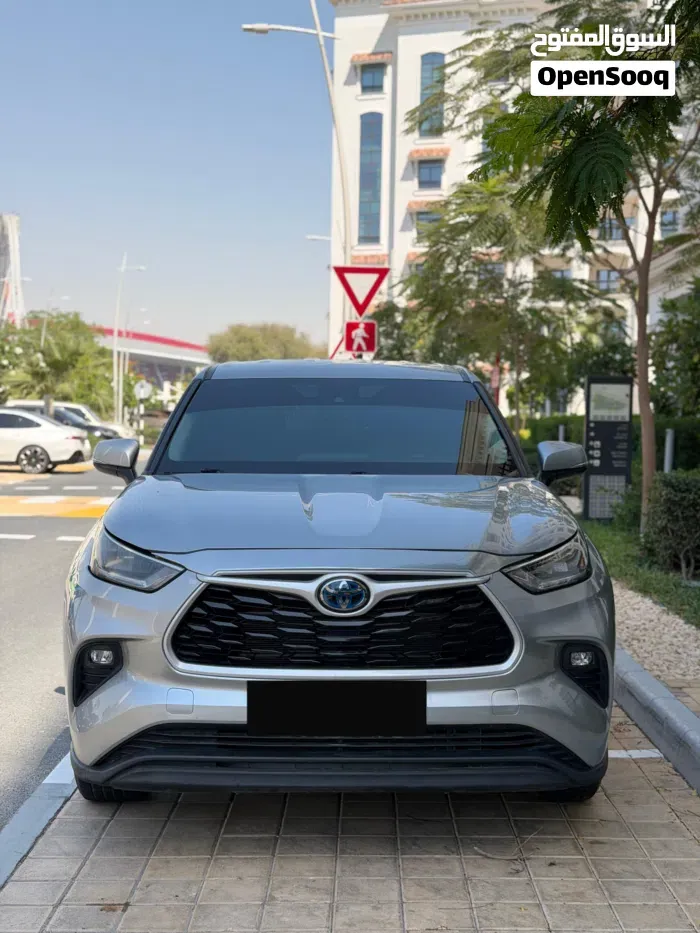 Toyota Highlander 2023 photo 3