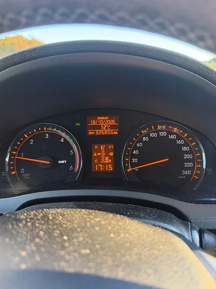 Toyota Avensis 2010 photo 5