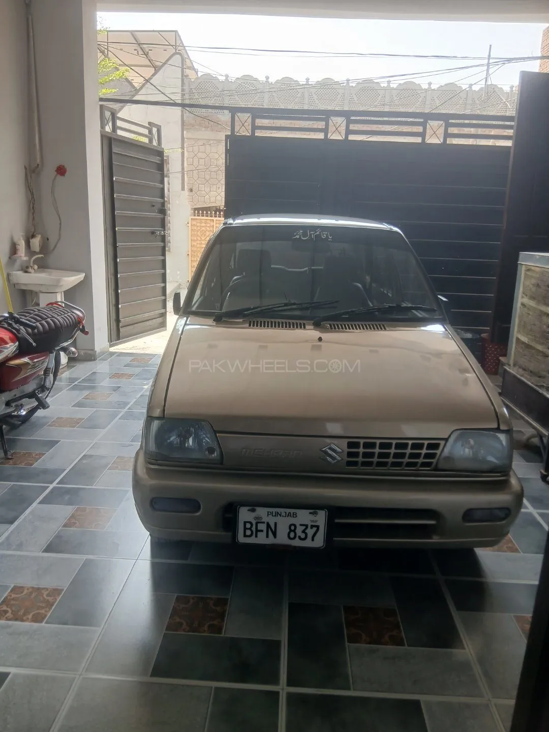 Suzuki Mehran