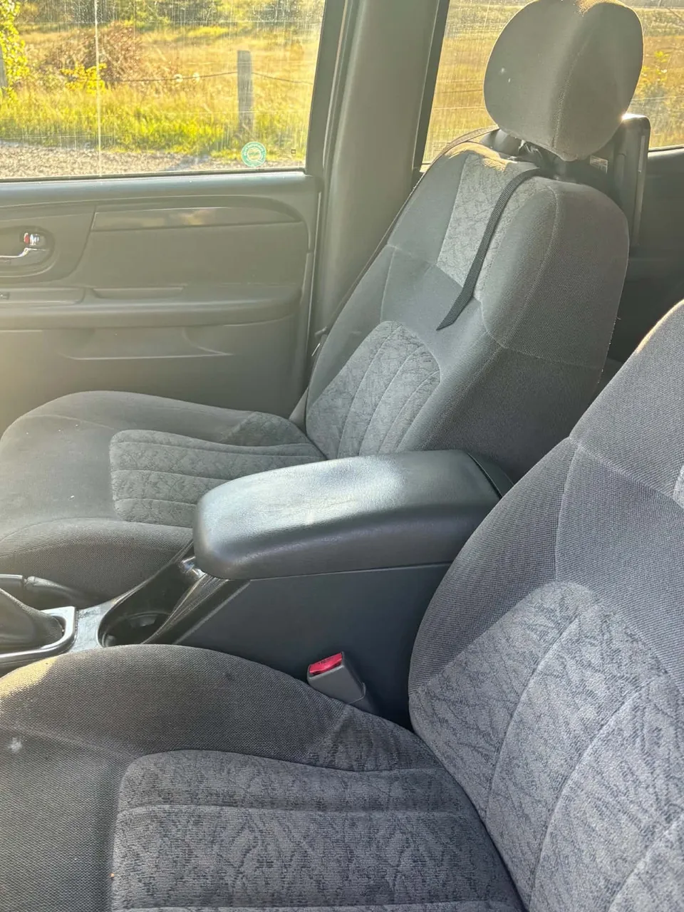 GMC Envoy 2003 photo 5