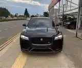 Jaguar F-Pace 2019 photo 3