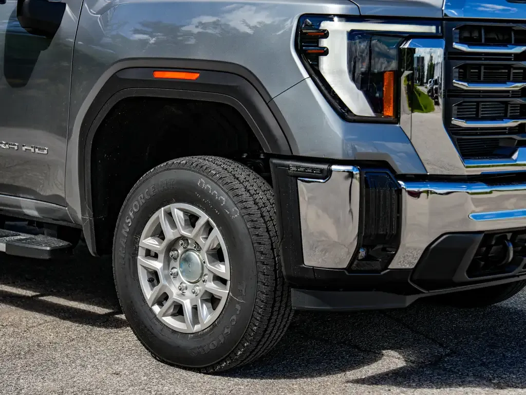 GMC Sierra 2500Hd 2026 photo 4