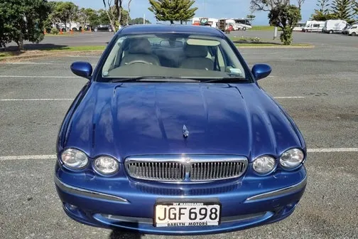 Jaguar X-Type