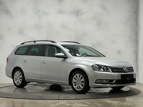 Volkswagen Passat 2014 photo 5