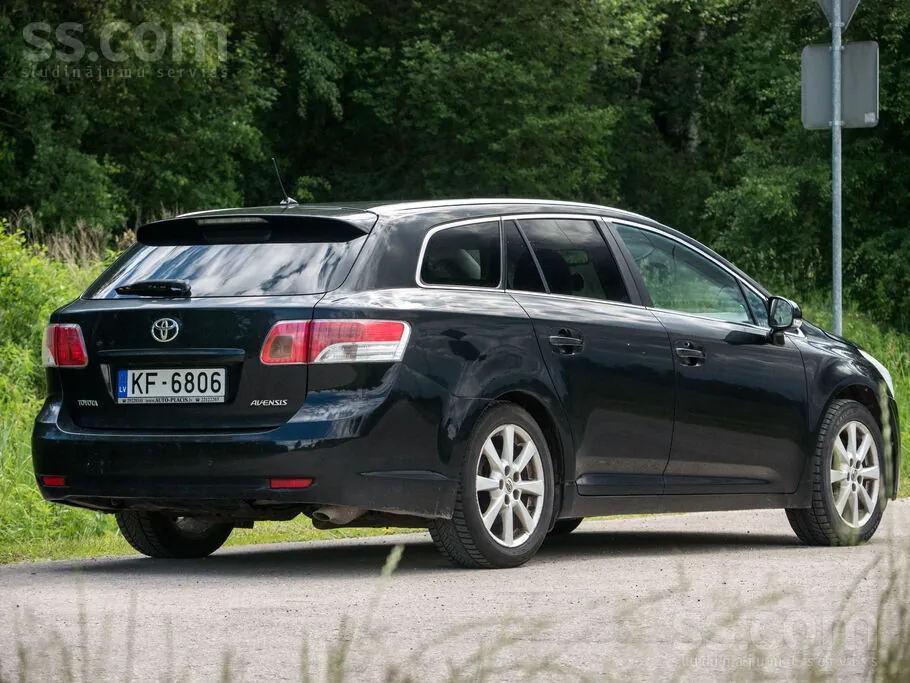 Toyota Avensis 2009 photo 3