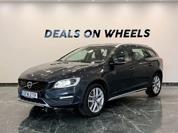 Volvo V60 Cross Country 2017 photo 4