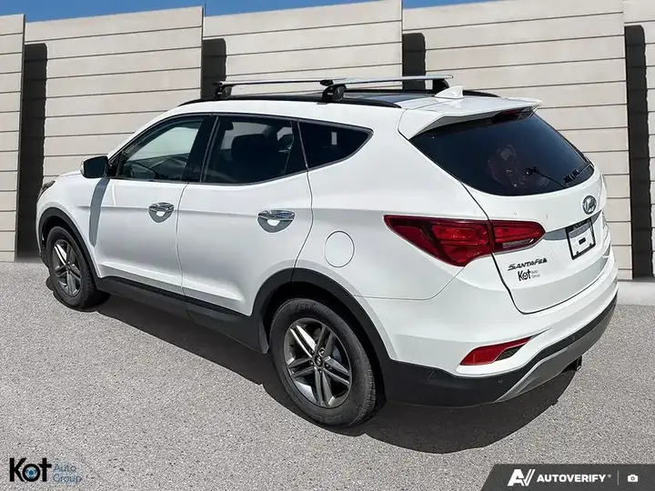 Hyundai Santa Fe 2017 photo 4